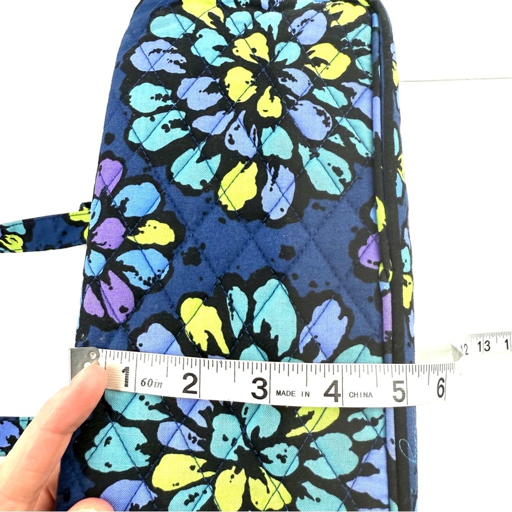 Vera Bradley Laura Tote Indigo Pop Shoulder Bag Purse Quilted Blue Used Once - Picture 16 of 16
